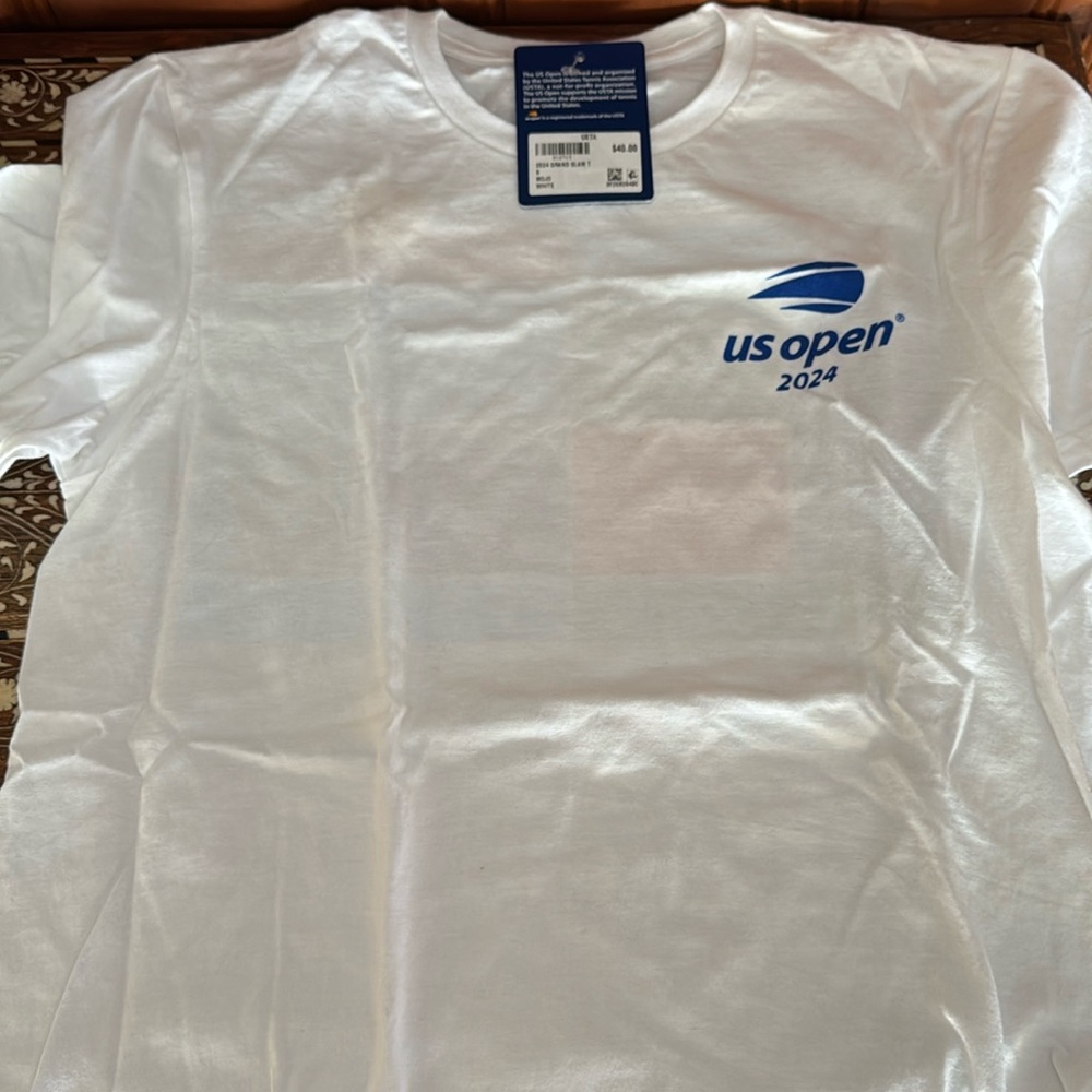 NWT US open T-Shirt Not sure if it’s a male or female so marking is as Men’s